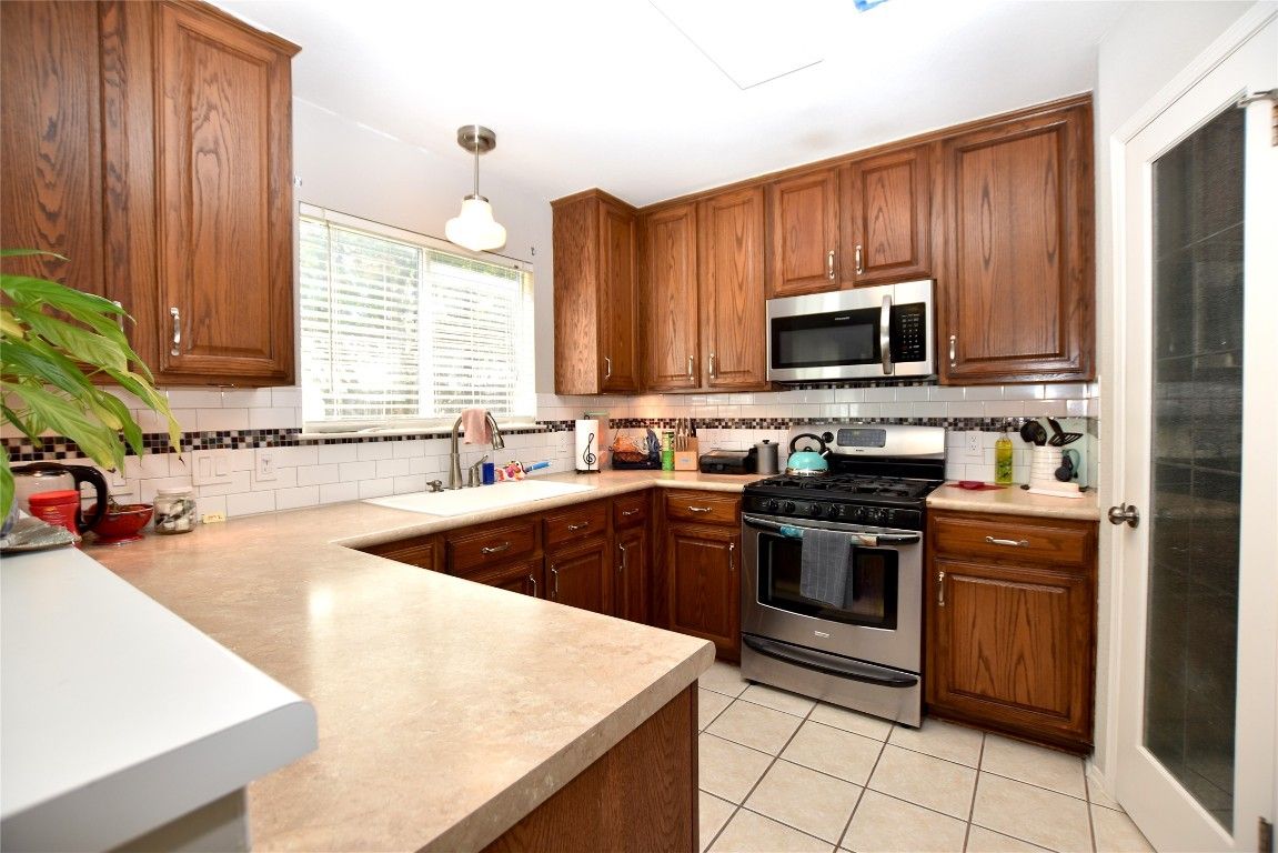 Interior, Kitchen, Pendant Lights