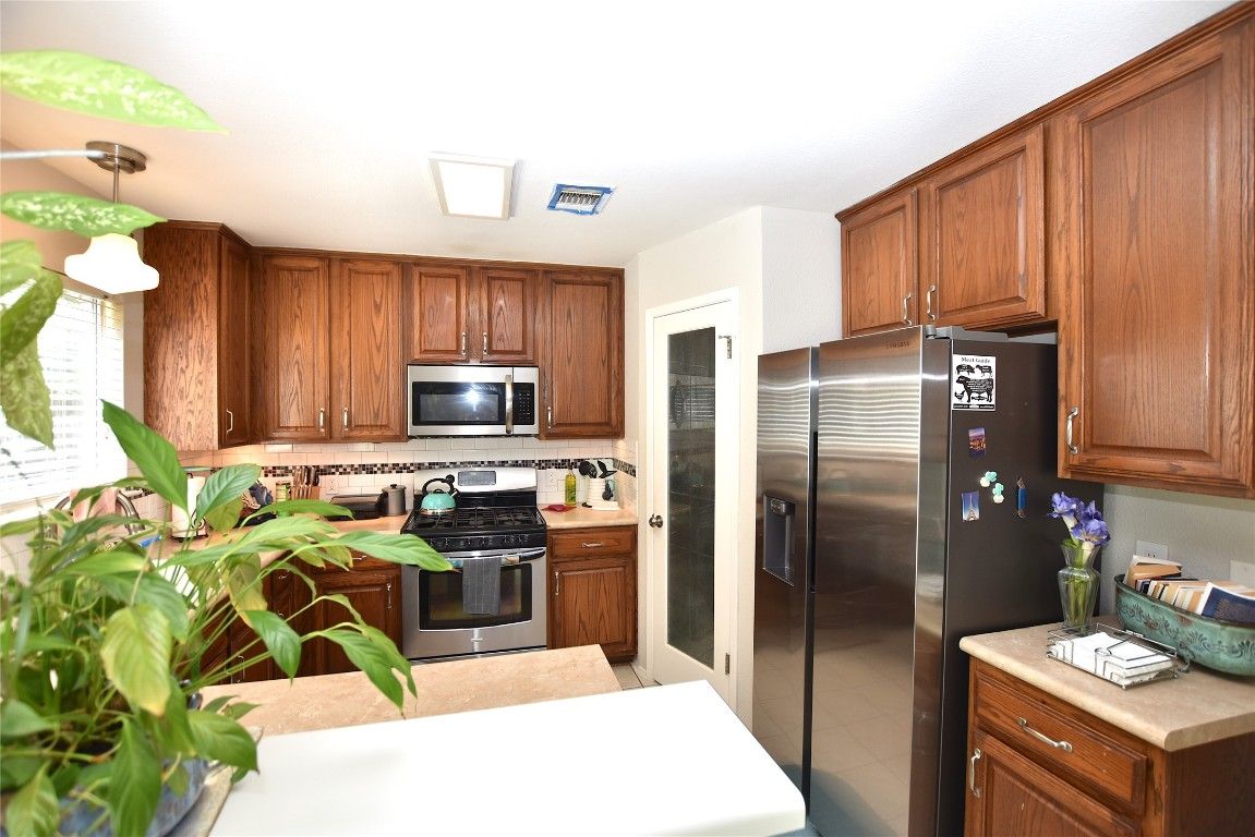 Interior, Kitchen, Stainless Steel Appliances