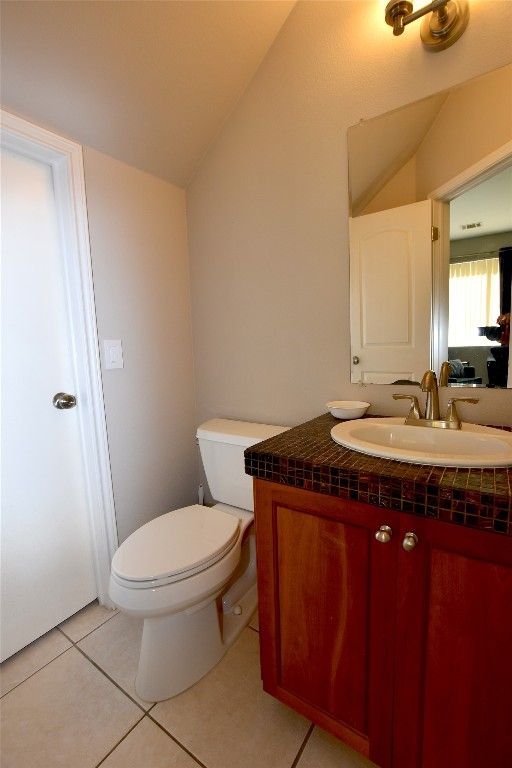 Bathroom, Interior, Tile Countertops