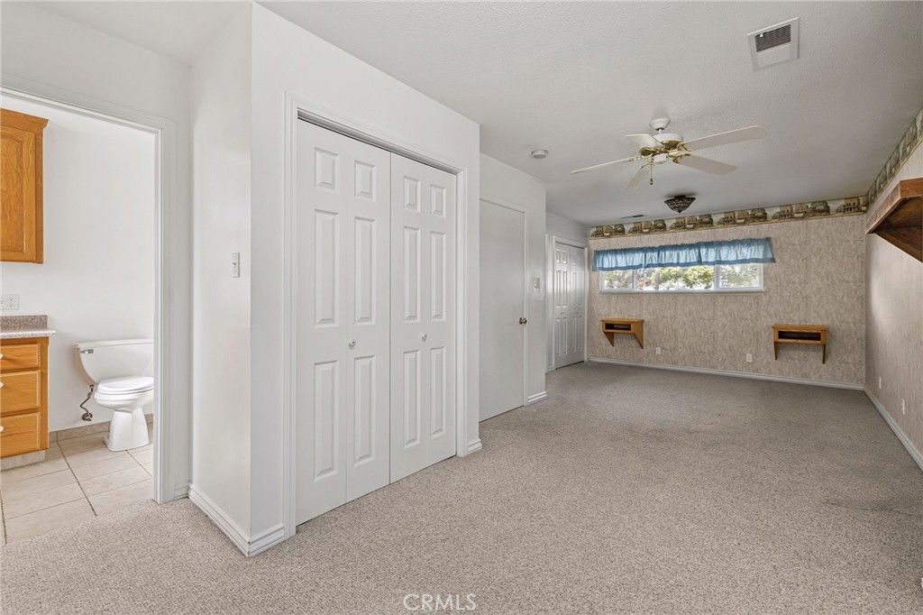 Bathroom, Empty room, Interior