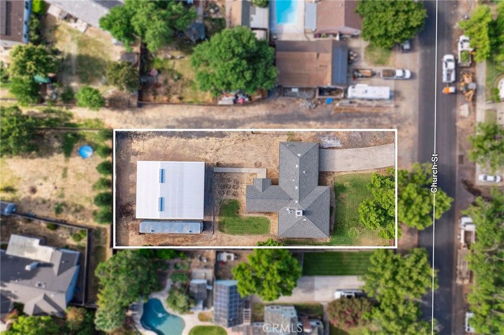 Exterior, Drone
