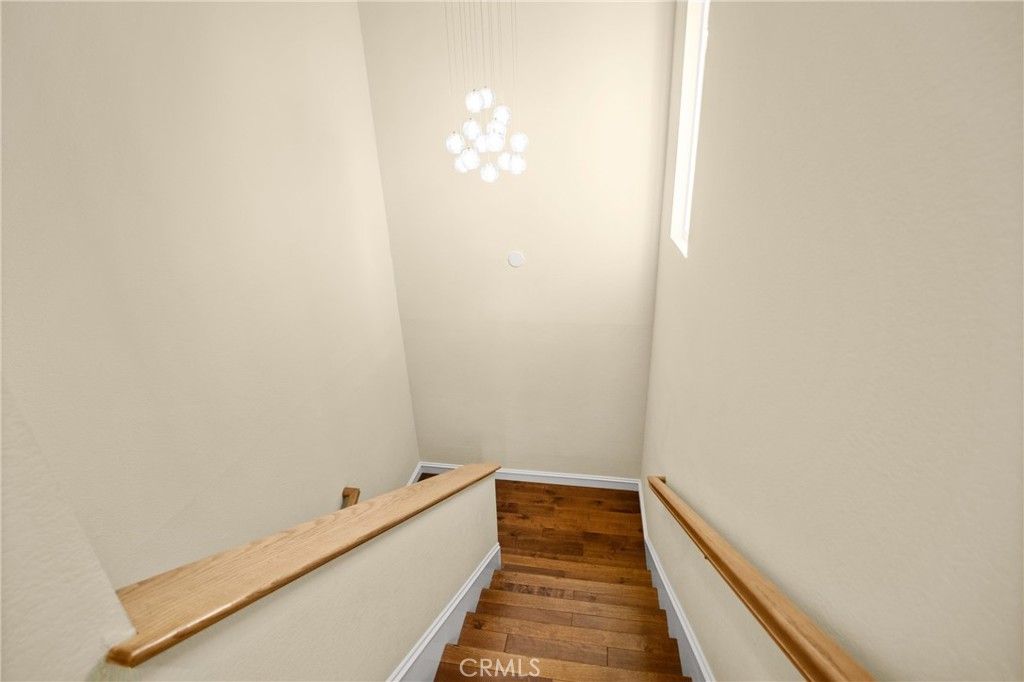 Interior, Pendant Lights, Wood Texture Flooring