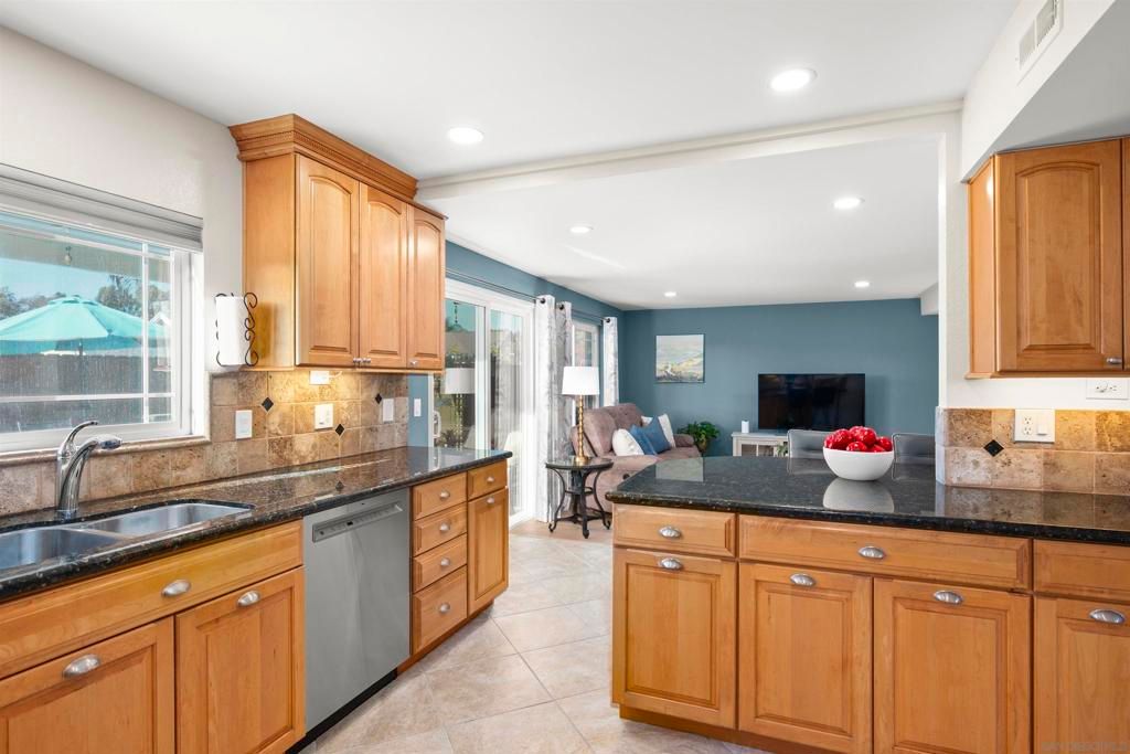 Interior, Kitchen, Recessed Lighting