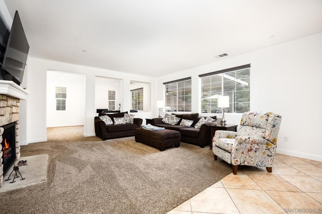 Fireplace, Interior, Living room