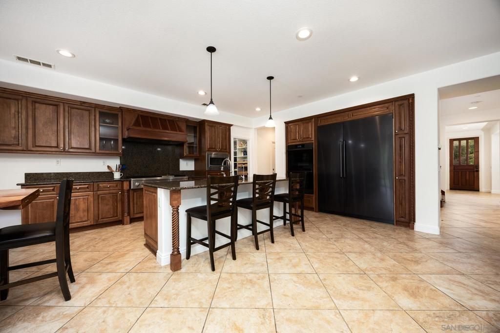 Interior, Kitchen, Pendant Lights, Recessed Lighting