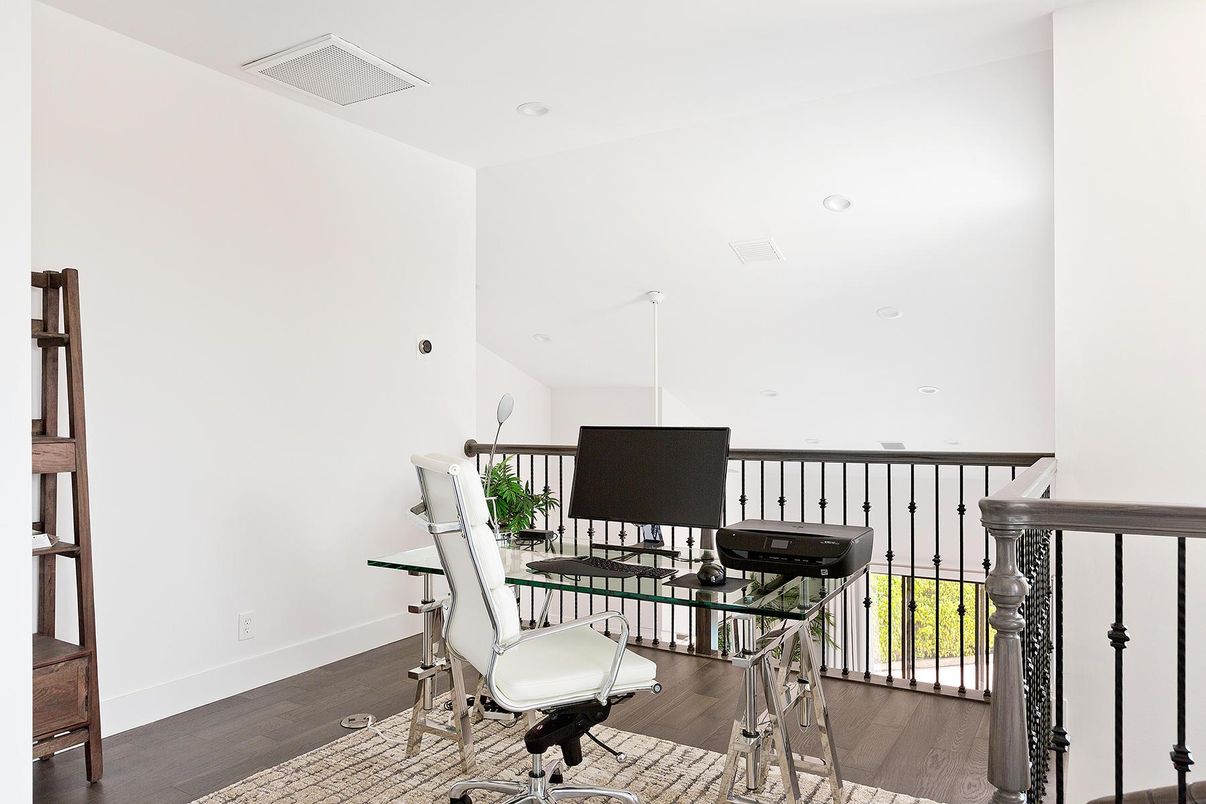 Home Office, Interior, Recessed Lighting, Wood Texture Flooring