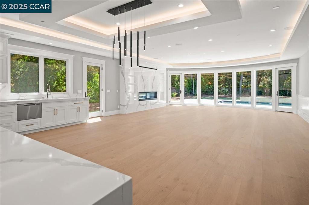 Interior, Kitchen, Pendant Lights, Recessed Lighting, Wood Texture Flooring