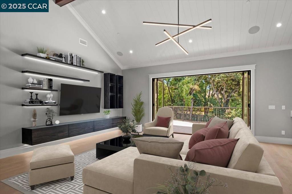 Interior, Living room, Pendant Lights, Recessed Lighting, Wood Texture Flooring