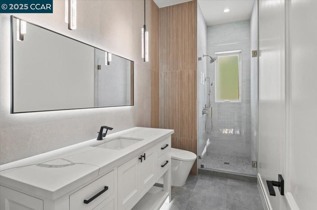 Bathroom, Dual Sink Vanities, Glass Shower, Interior, Pendant Lights, Recessed Lighting