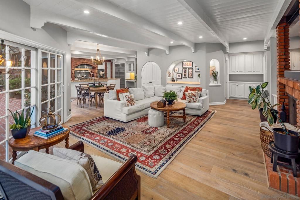 Chandelier, Dining room, Fireplace, Interior, Living room, Recessed Lighting, Wood Texture Flooring