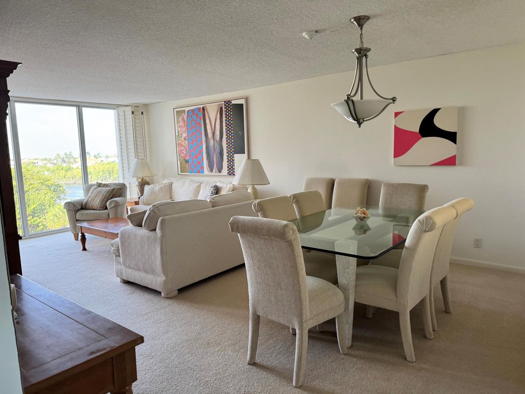 Dining room, Interior, Living room, Pendant Lights