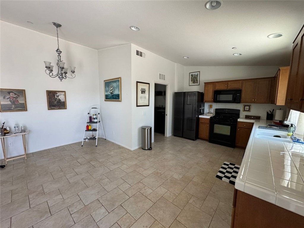 Chandelier, Interior, Kitchen, Recessed Lighting, Tile Countertops