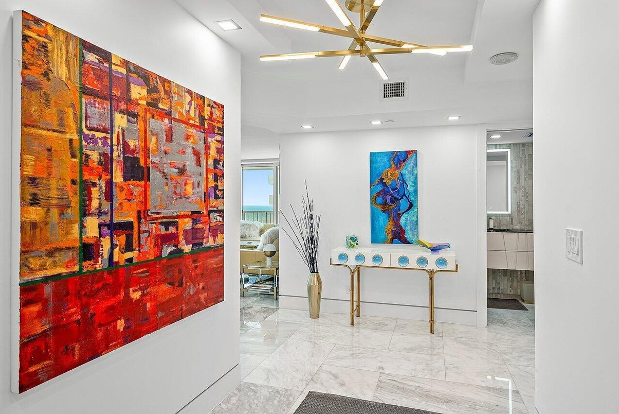 Interior, Marble, Pendant Lights, Recessed Lighting, Water