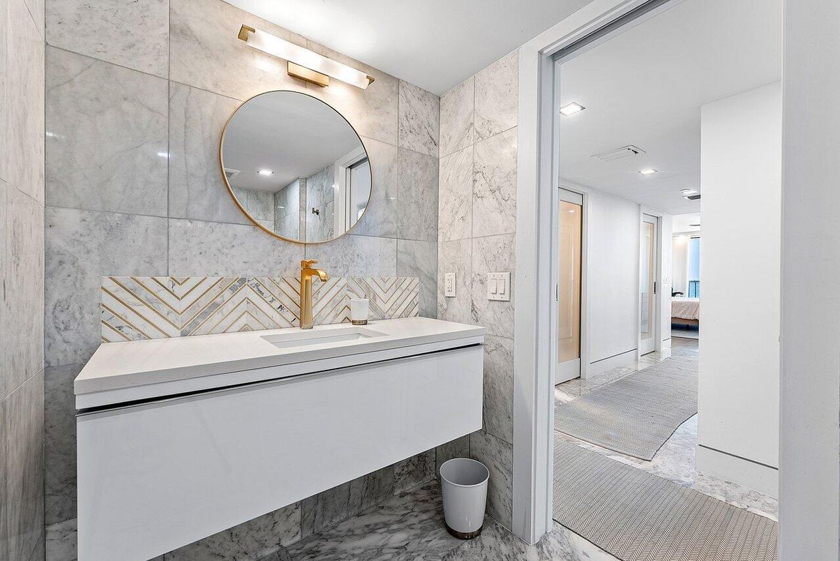 Bathroom, Interior, Marble Walls, Recessed Lighting