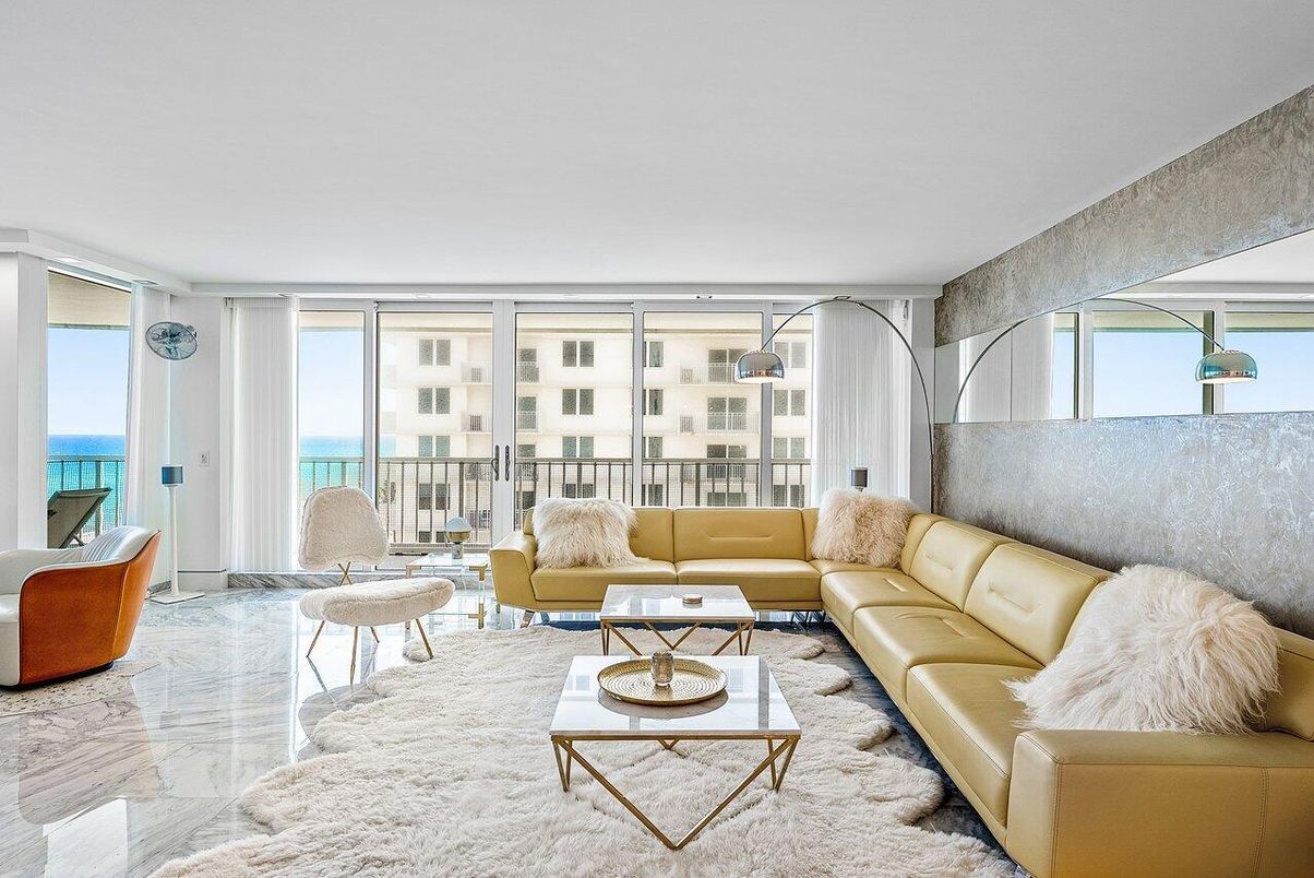 Interior, Living room, Marble, Water