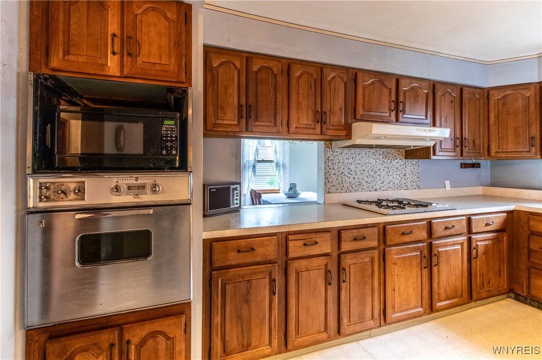 Interior, Kitchen, Stainless Steel Appliances