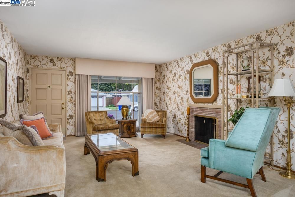 Fireplace, Interior, Living room