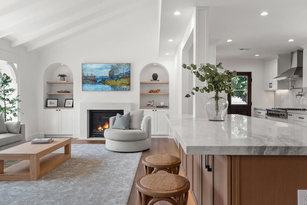 Fireplace, Interior, Kitchen, Living room, Recessed Lighting, Wood Texture Flooring