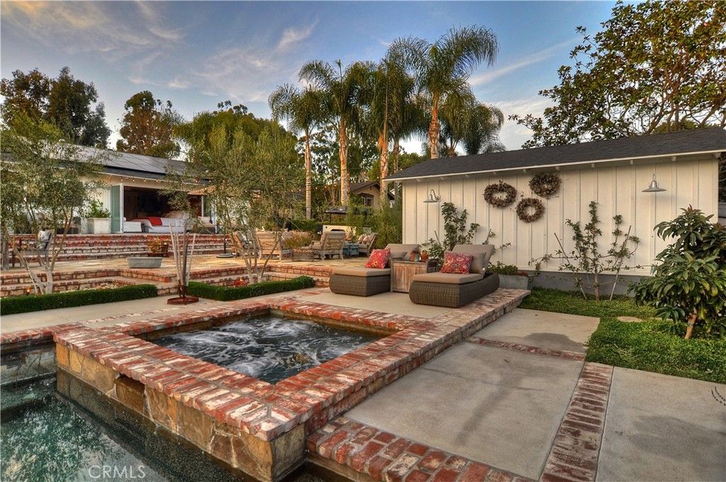 Exterior, Pool, Solar Panels