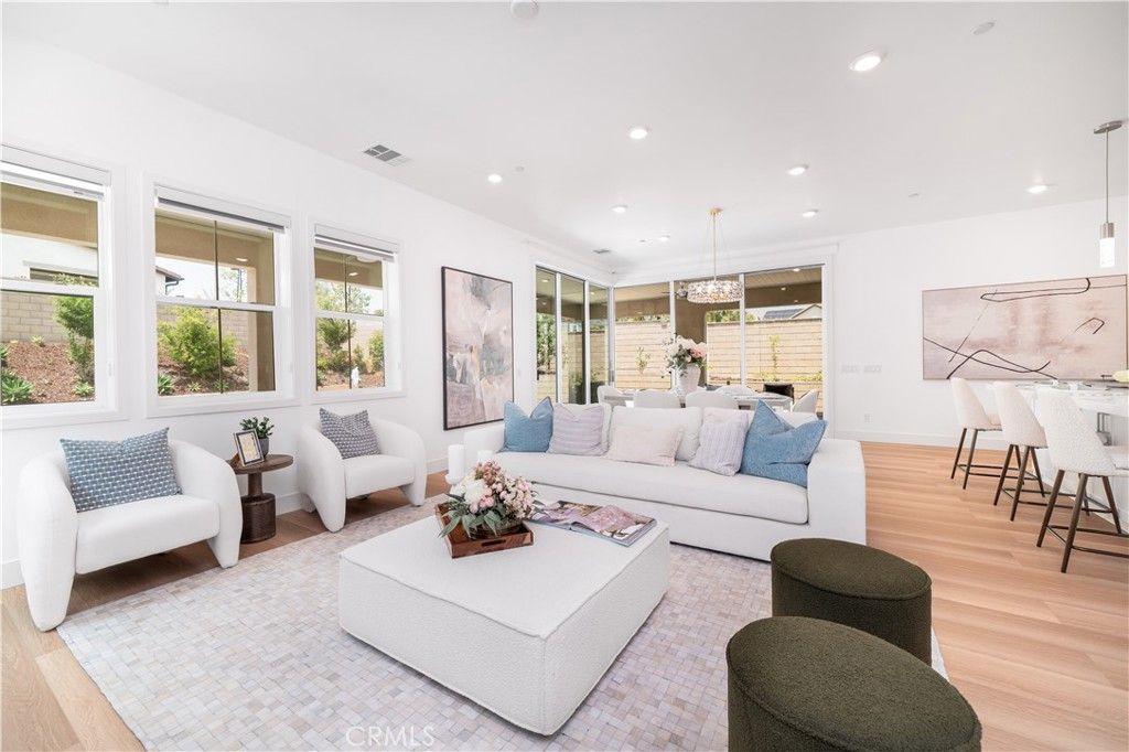 Interior, Living room, Pendant Lights, Recessed Lighting, Wood Texture Flooring