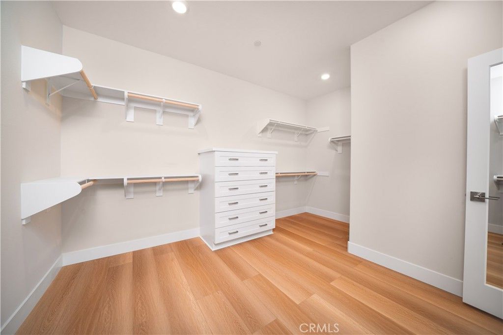 Interior, Recessed Lighting, Walk-in Closets, Wood Texture Flooring