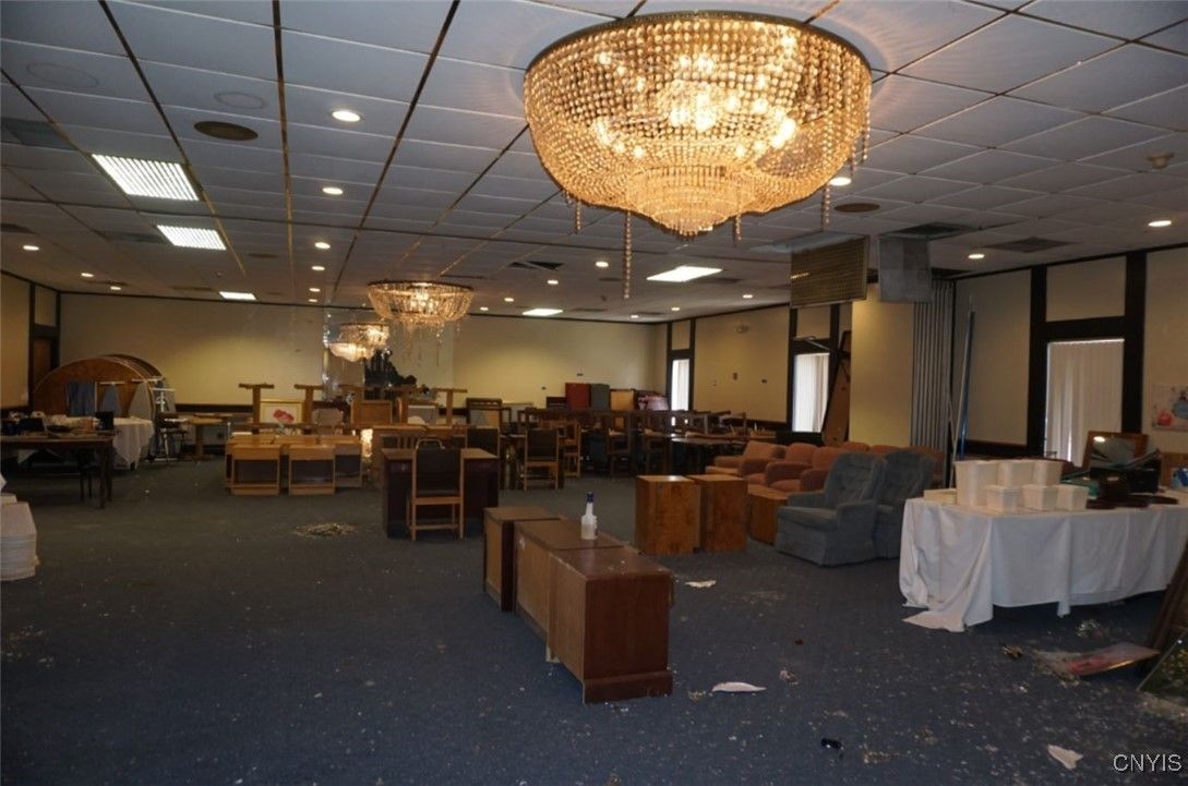 Chandelier, Dining room, Interior, Recessed Lighting