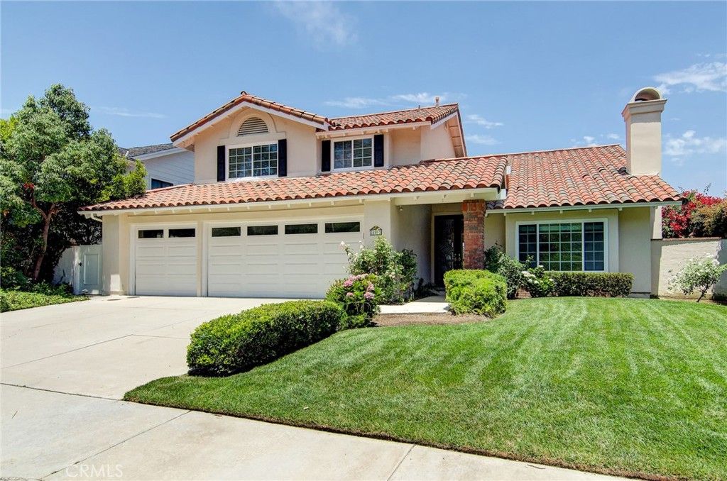 Attached, Exterior, Facade, Brick Facade, Mediterranean