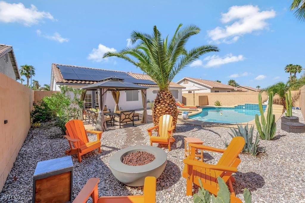 Exterior, Pool, Solar Panels