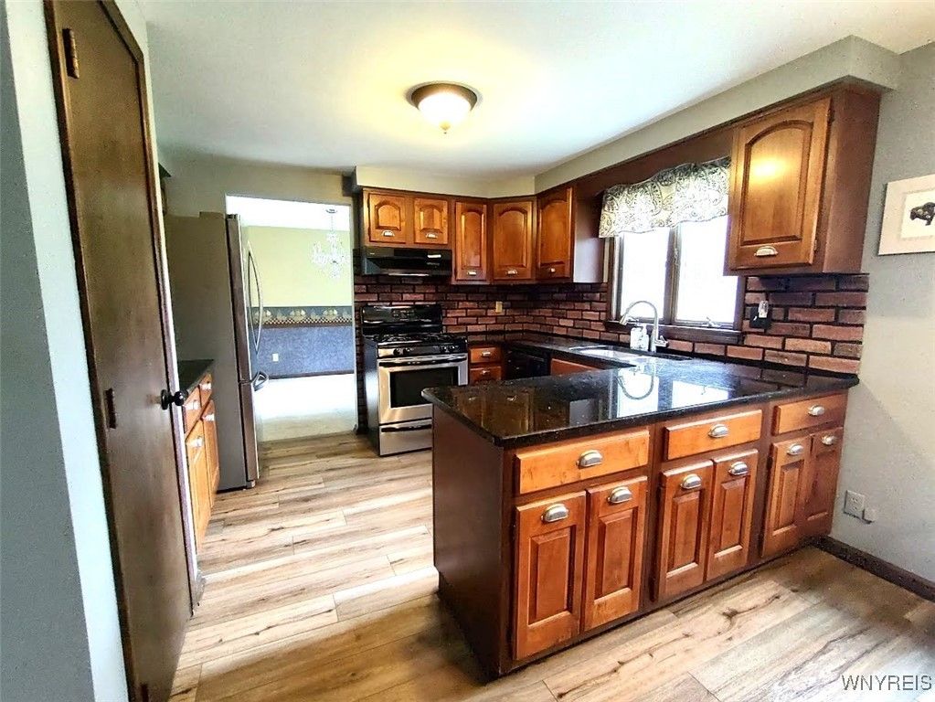 Interior, Kitchen, Stainless Steel Appliances, Wood Texture Flooring