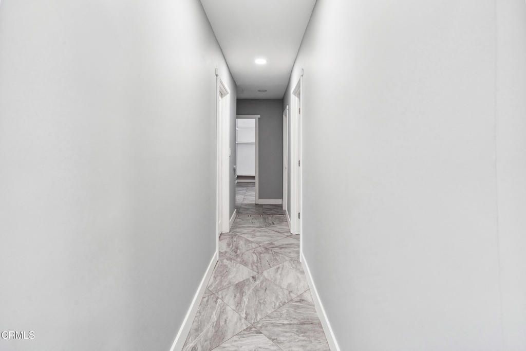 Interior, Marble, Recessed Lighting