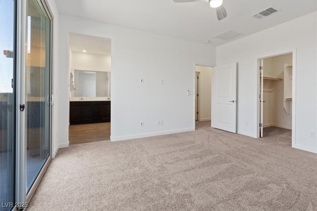 Bathroom, Empty room, Interior, Recessed Lighting