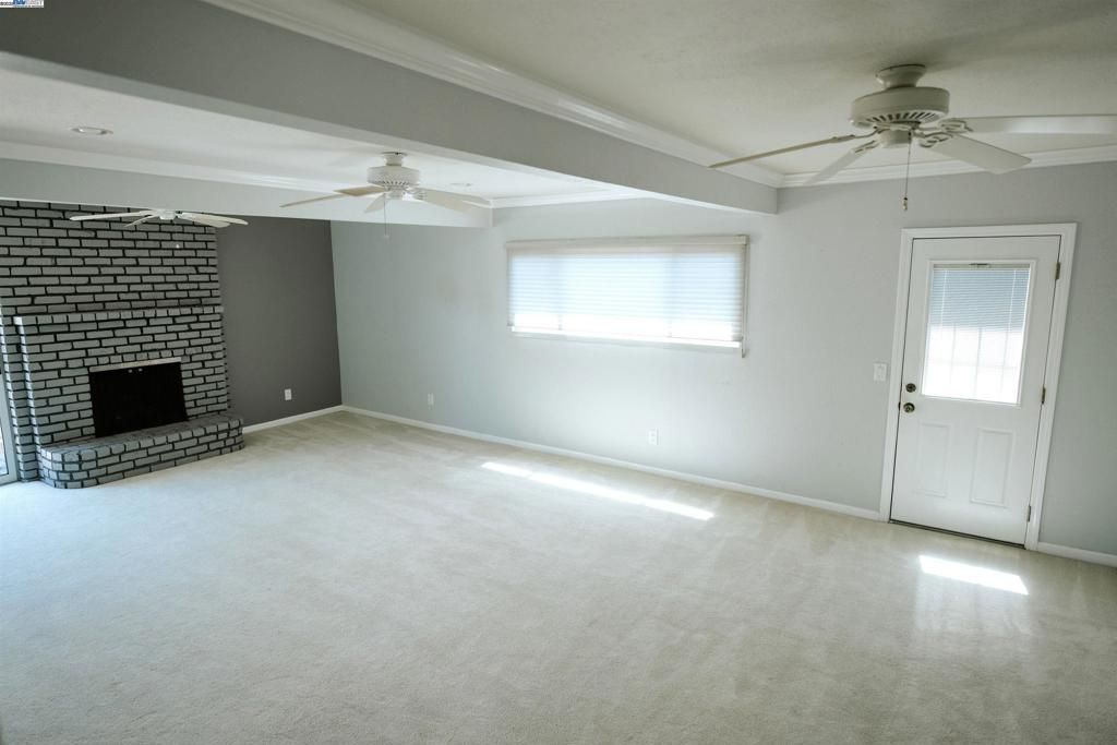 Empty room, Fireplace, Interior, Stone Walls
