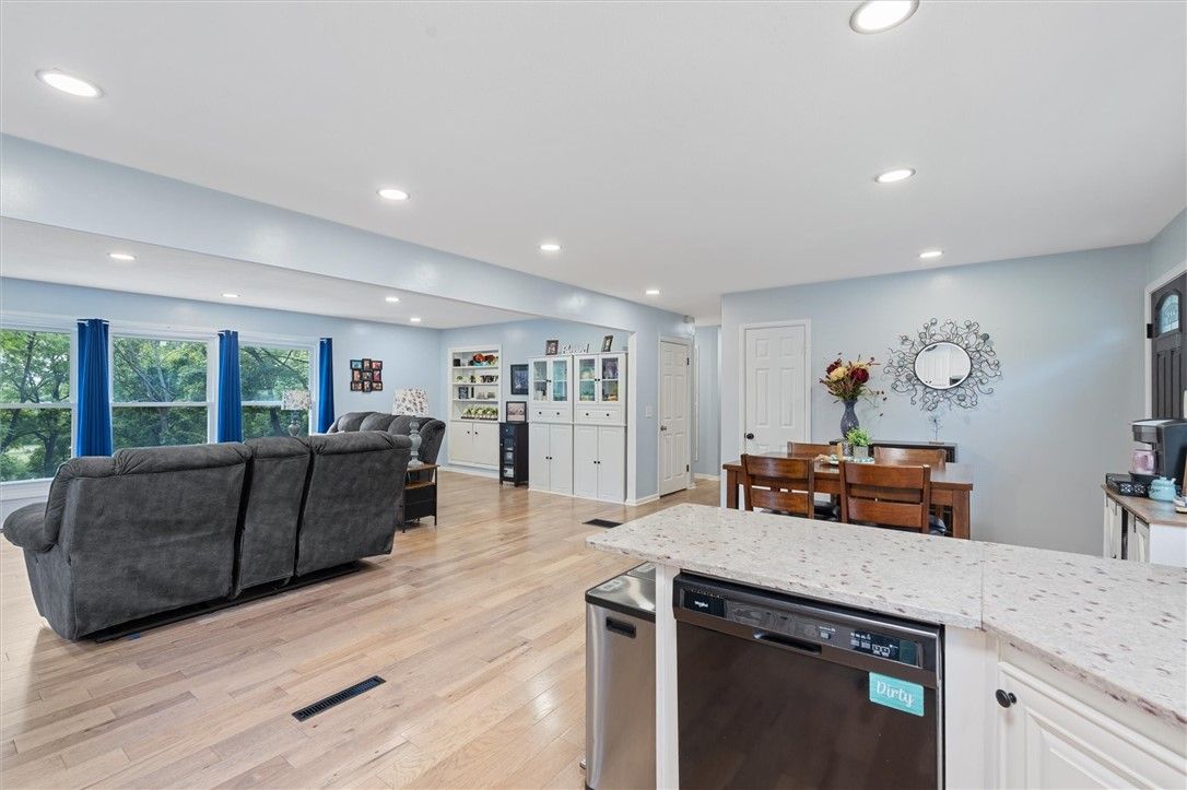 Interior, Kitchen, Living room, Recessed Lighting, Wood Texture Flooring