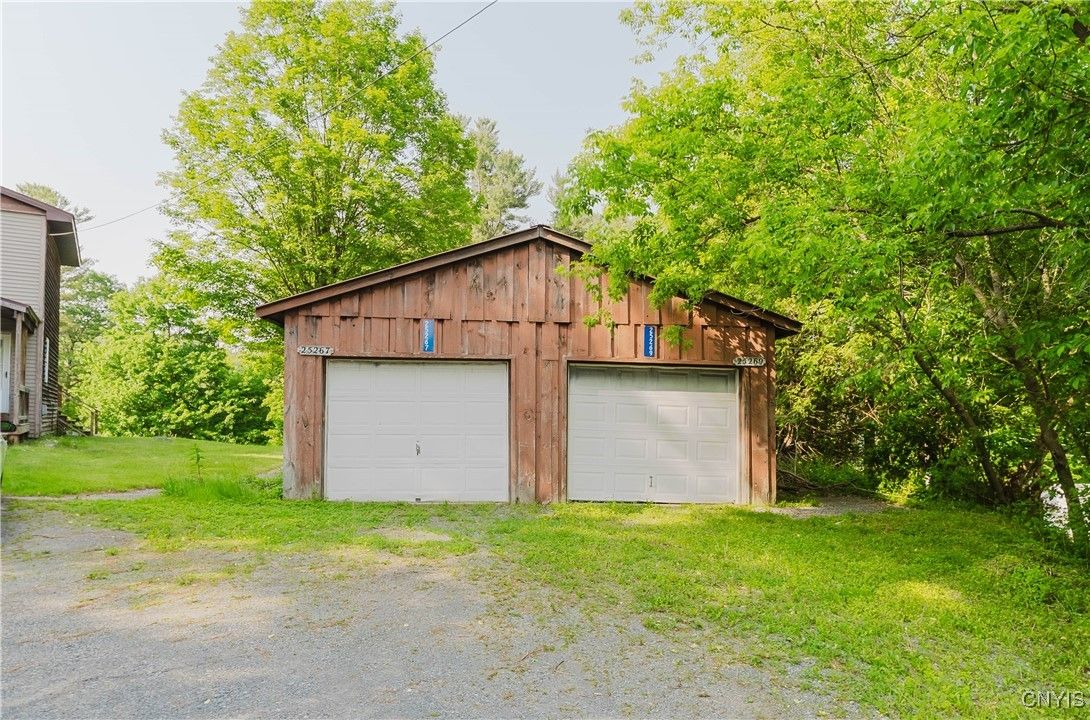 Backyard, Detached Garage, Exterior