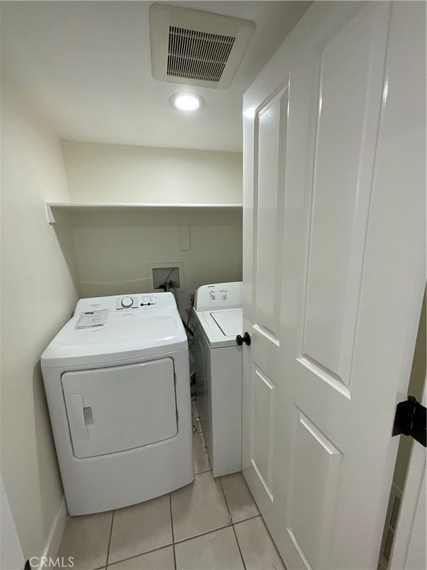 Interior, Recessed Lighting, Washer