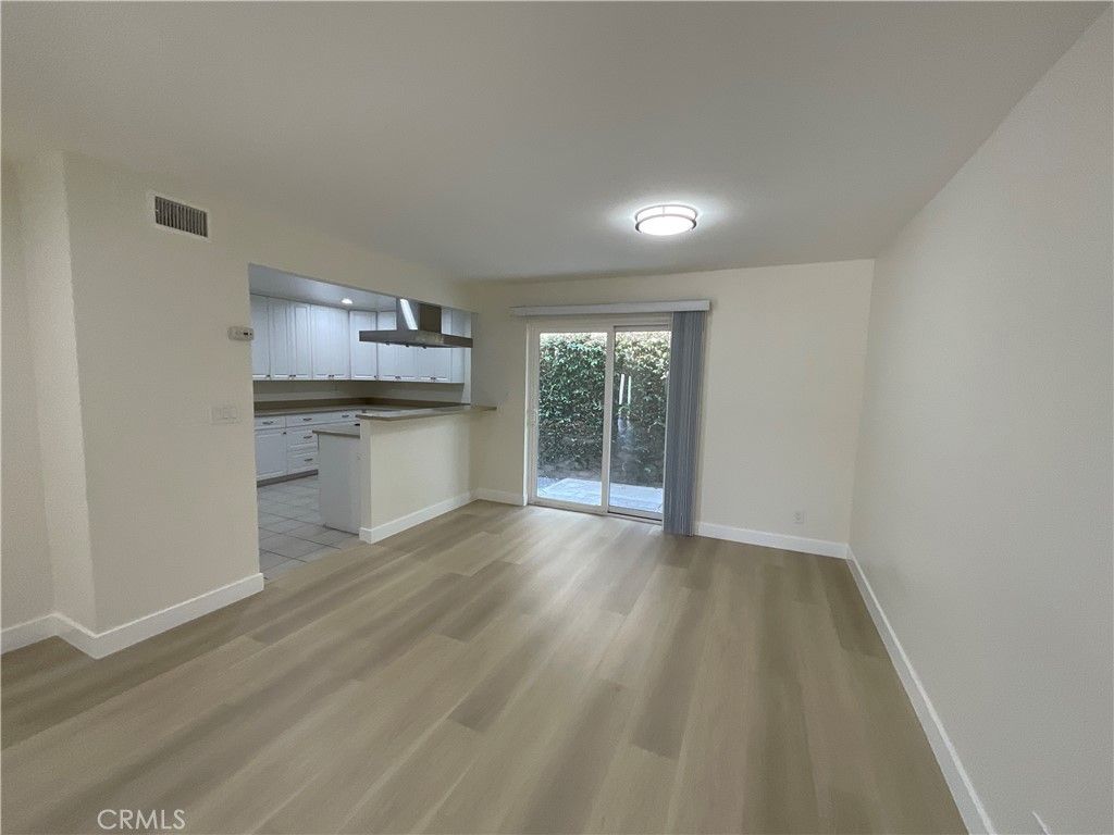 Empty room, Interior, Kitchen, Wood Texture Flooring