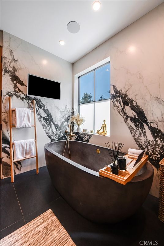 Bathroom, Free Standing Baths, Interior, Marble Walls, Recessed Lighting