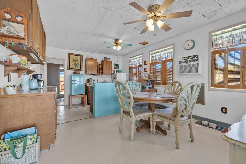 Dining room, Interior, Kitchen