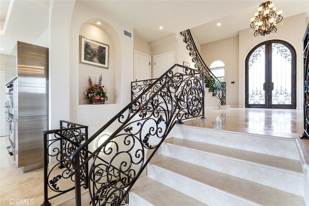 Chandelier, Interior, Recessed Lighting