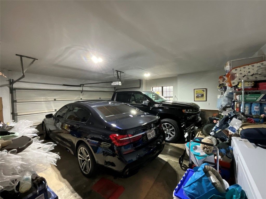 Garage, Interior