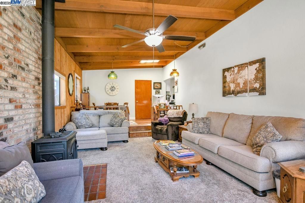 Interior, Living room, Stone Walls, Wooden Beams, Wooden Ceilings