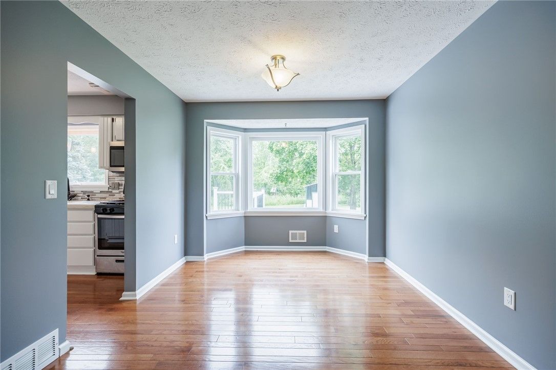 Empty room, Interior, Kitchen, Wood Texture Flooring