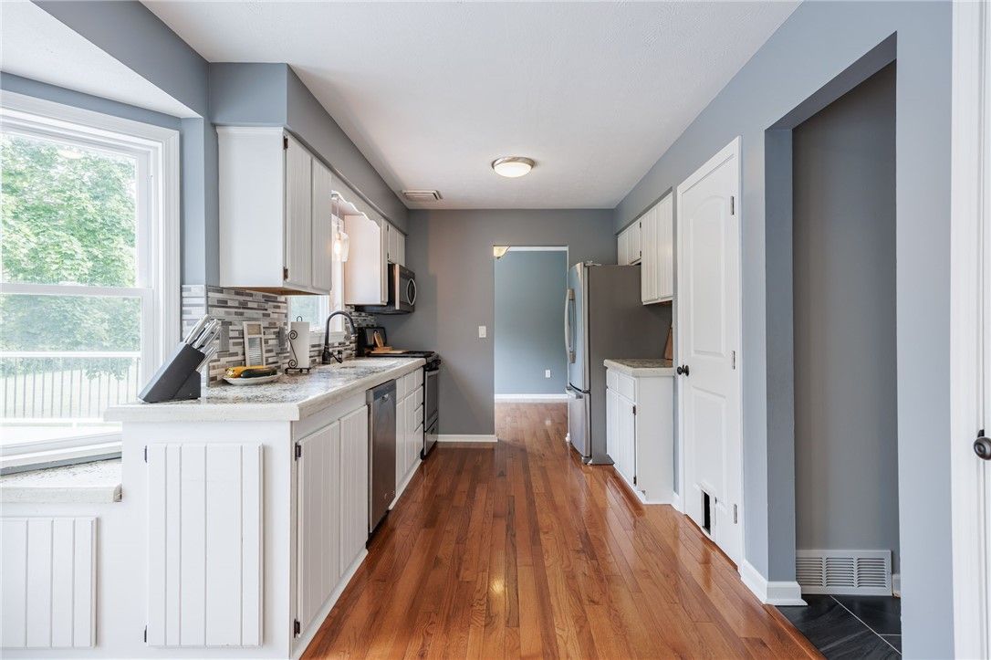 Interior, Kitchen, Wood Texture Flooring