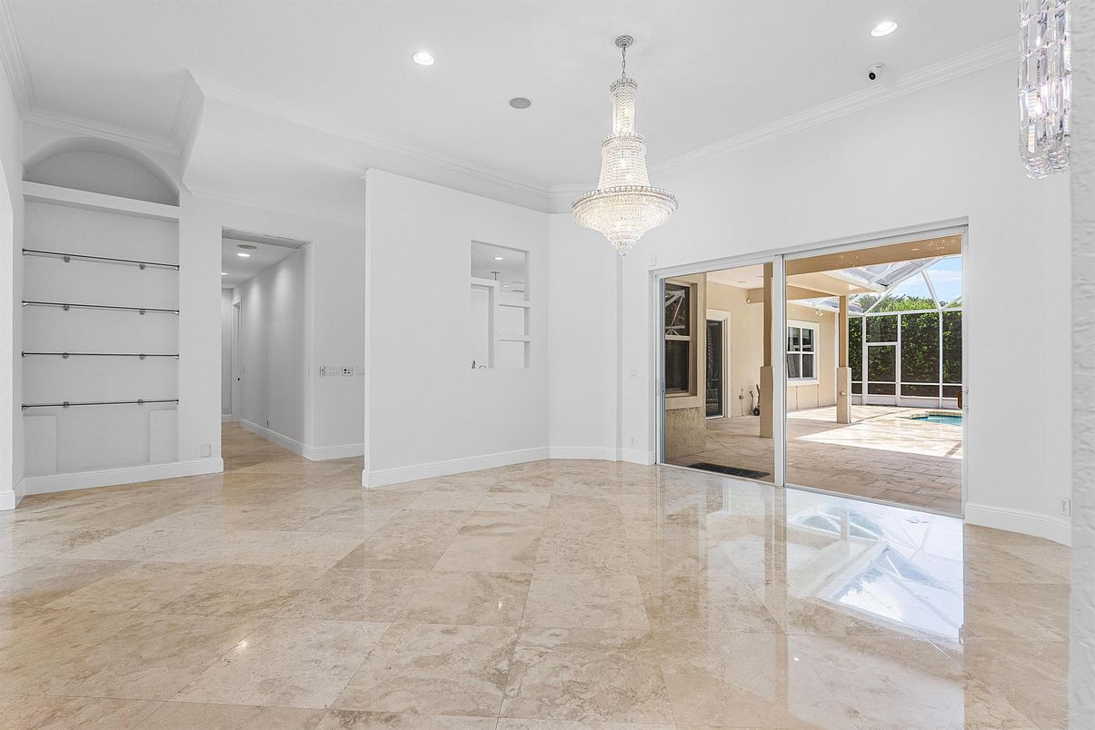 Chandelier, Empty room, Interior, Recessed Lighting