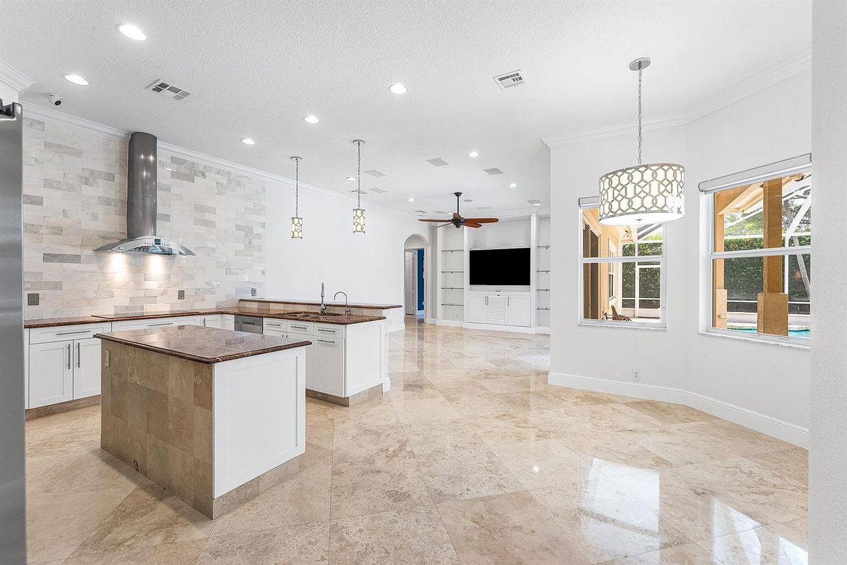 Interior, Kitchen, Pendant Lights, Recessed Lighting