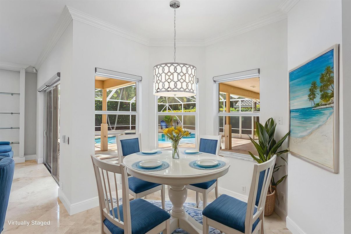 Dining room, Interior, Pendant Lights