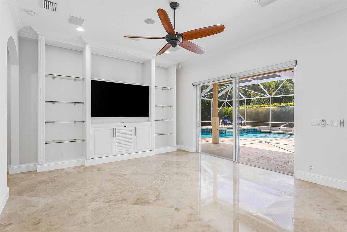 Empty room, Interior, Pool, Recessed Lighting, Sun Room