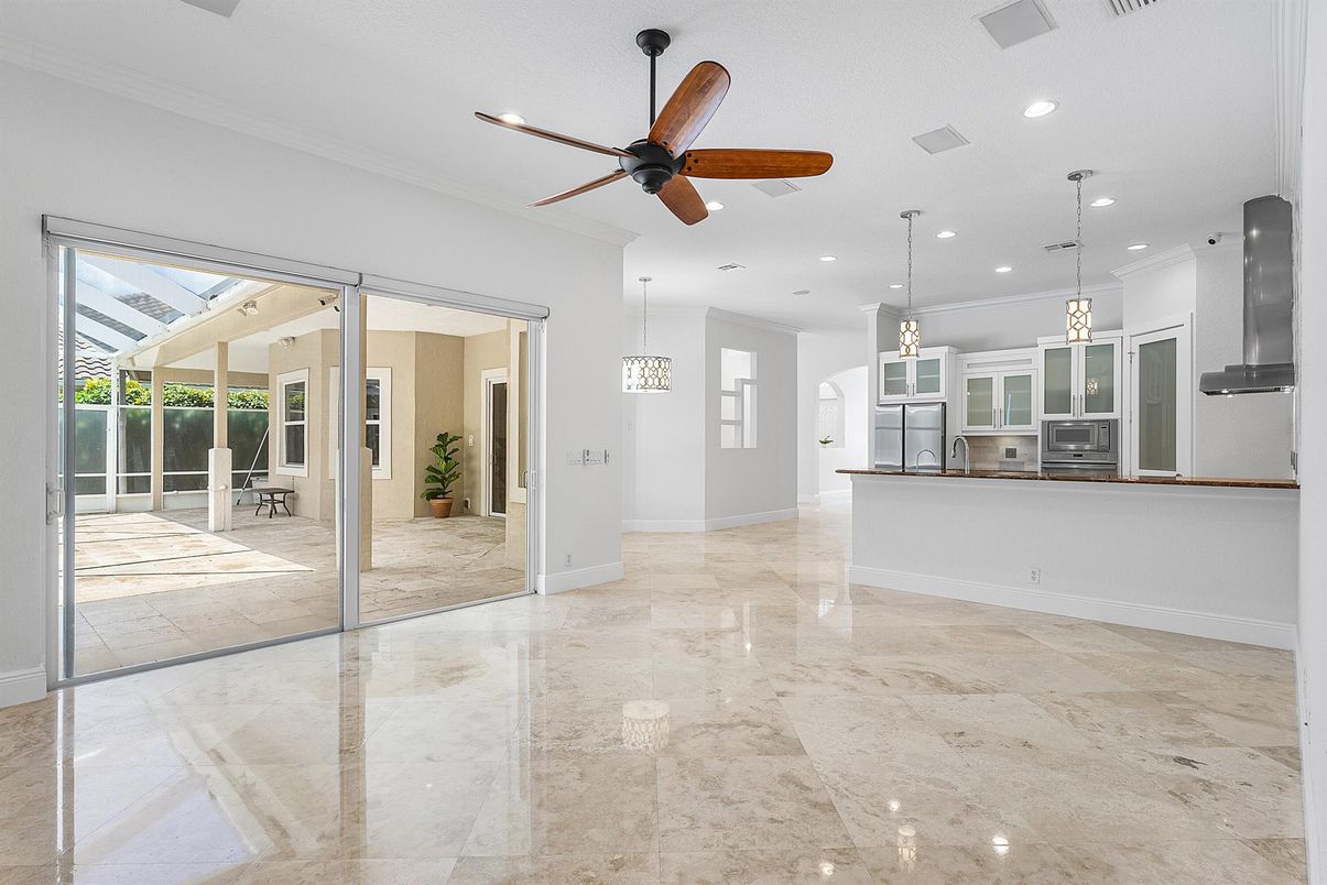 Empty room, Interior, Kitchen, Pendant Lights, Recessed Lighting, Stainless Steel Appliances