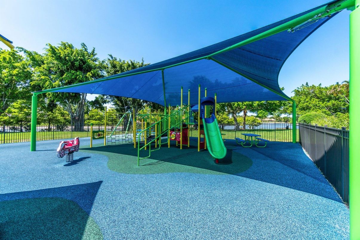 Backyard, Exterior, Playground