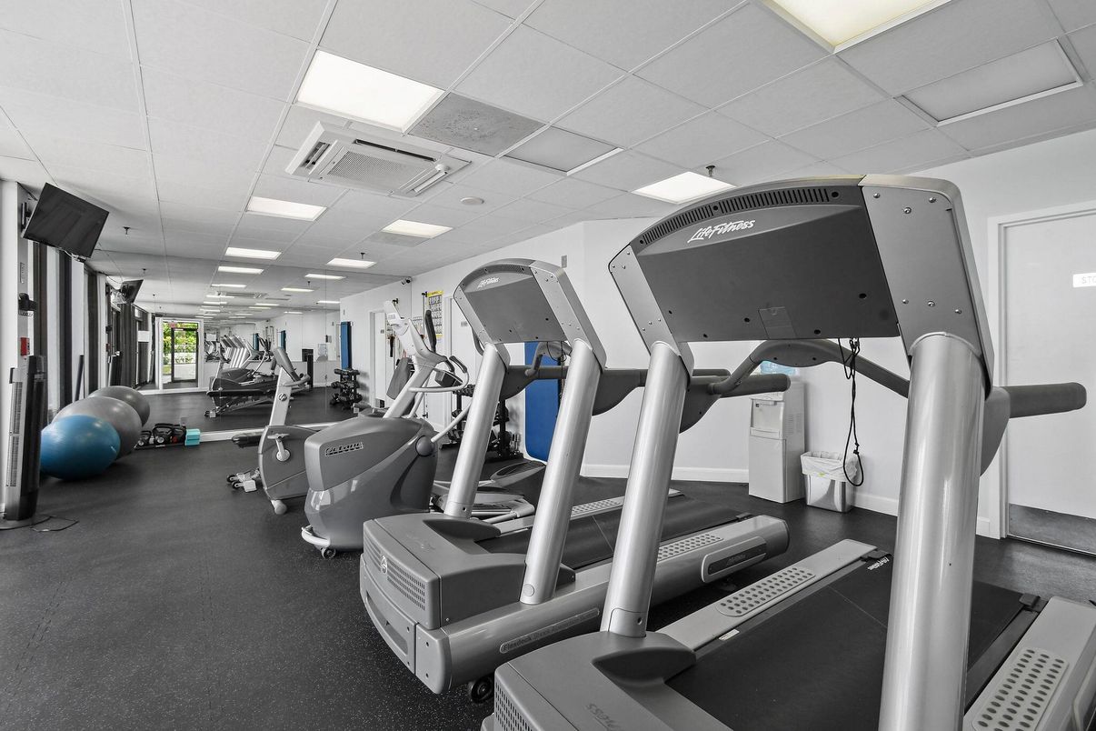 Fitness Equipment, Gym, Interior, Recessed Lighting